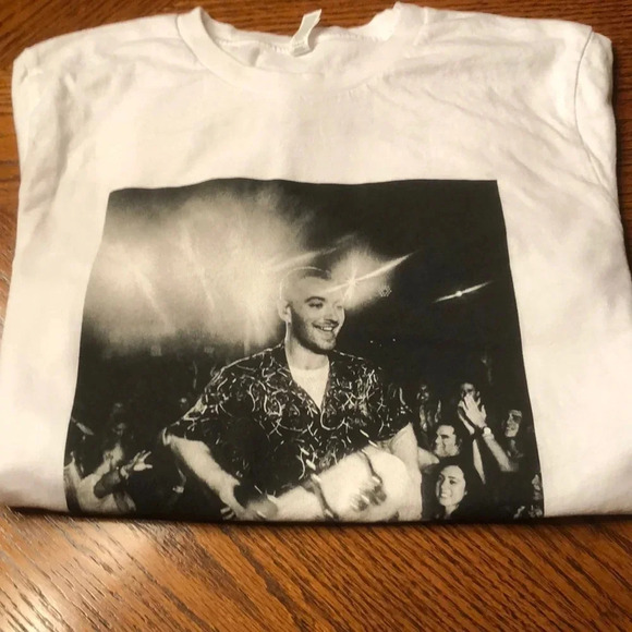 Sam Smith Concert Tee Shirt - Picture 7 of 7